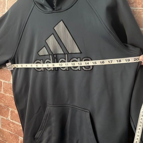 Adidas sweatshirt - Picture 5 of 9